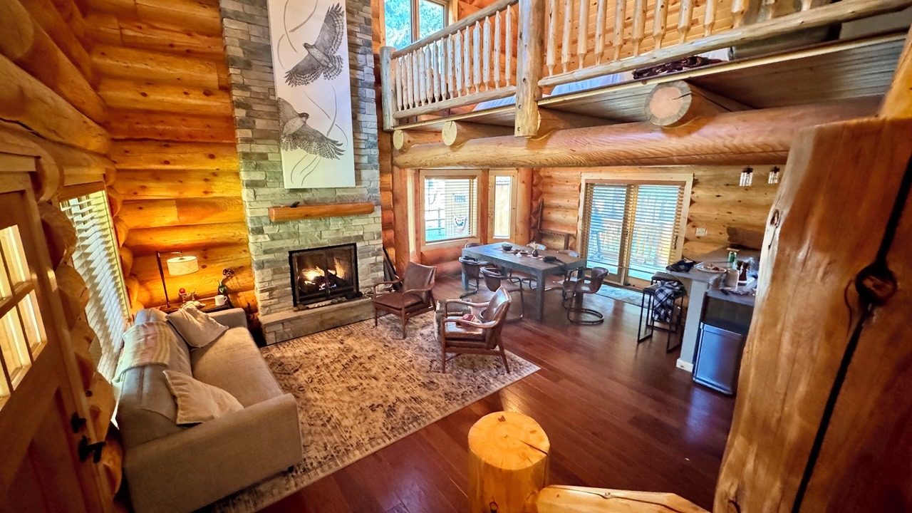 Photo of Livingroom in Seeley Lake