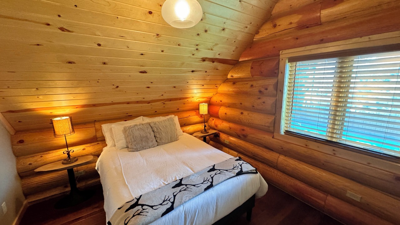 Photo of Bedroom in Seeley Lake