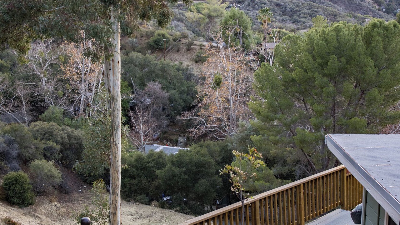 Photo of Patio Balcony in Calabasas