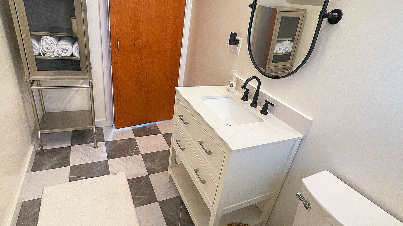 Photo of Bathroom in Ashton