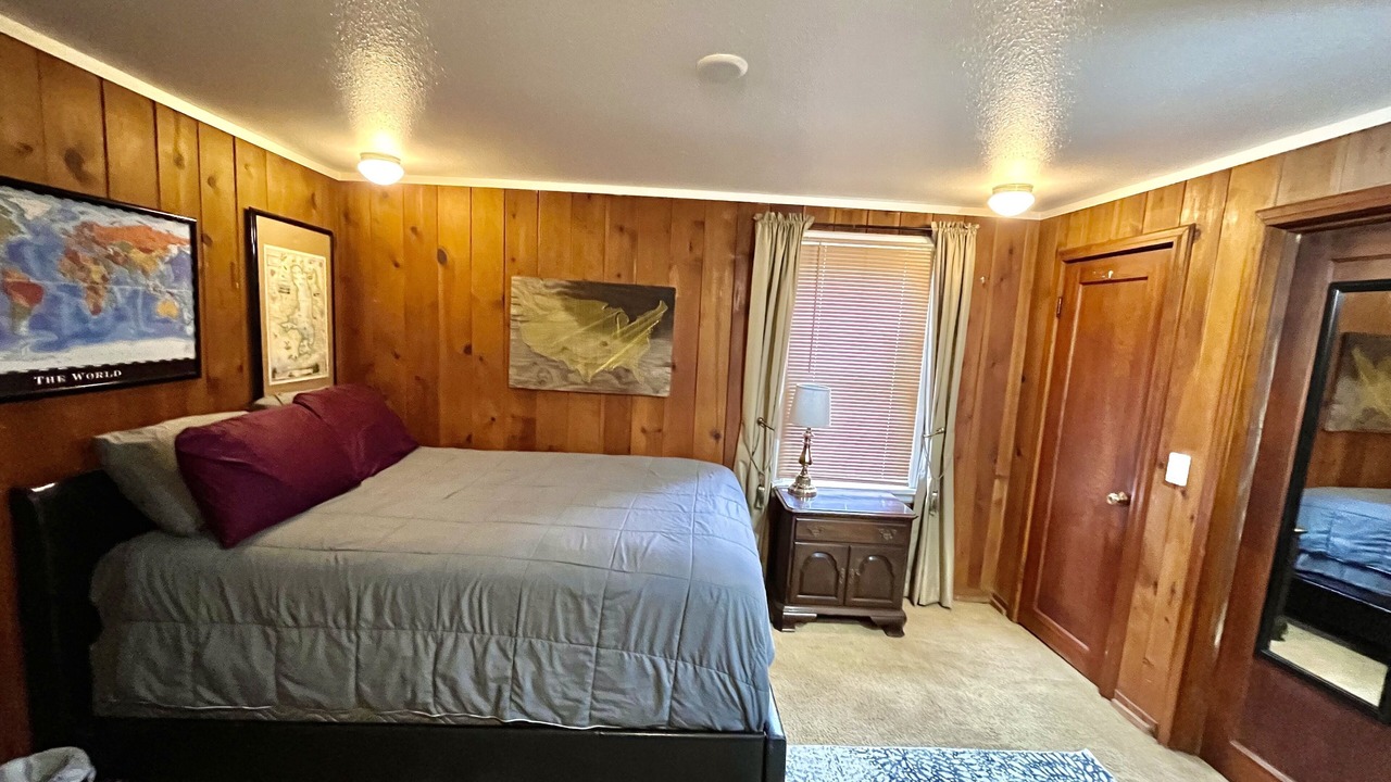 Photo of Bedroom in Polson