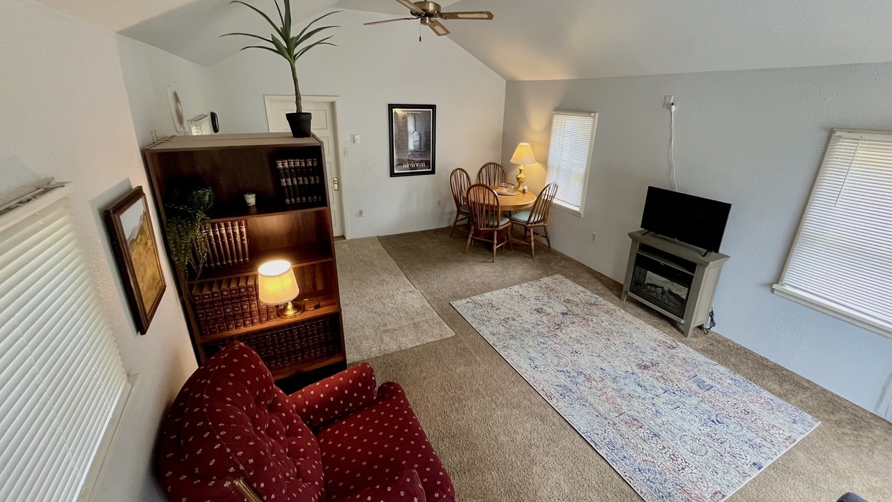 Photo of Livingroom in Polson