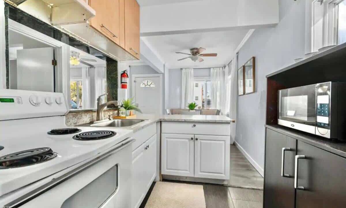 Photo of Kitchen in Mission Beach