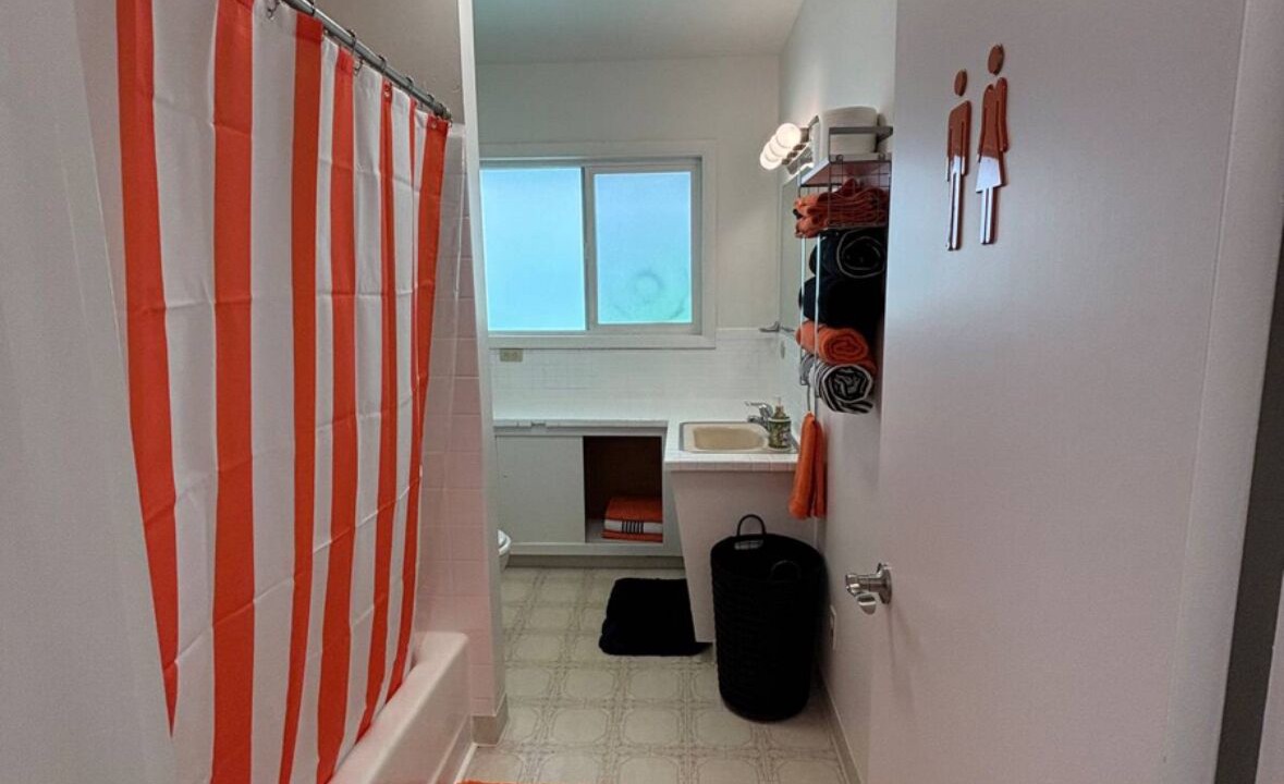 Photo of Bathroom in Rimrock