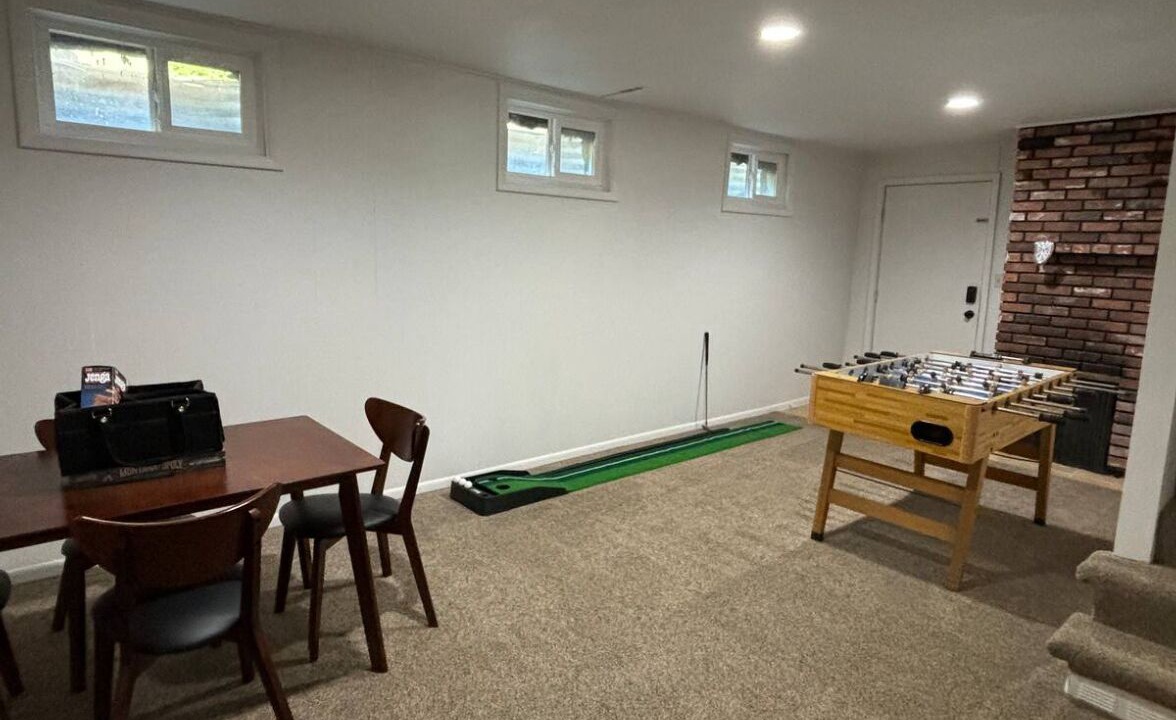 Photo of Bedroom in Rimrock