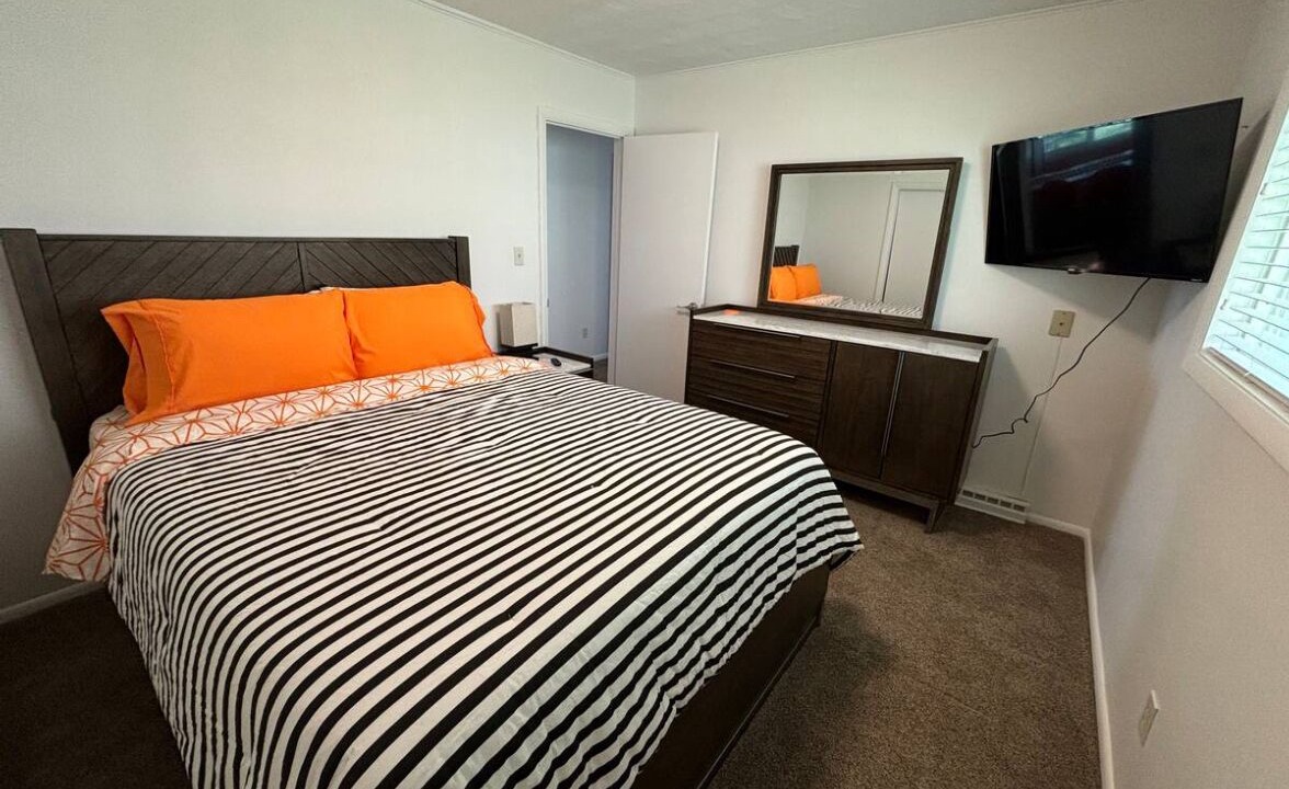 Photo of Bedroom in Rimrock