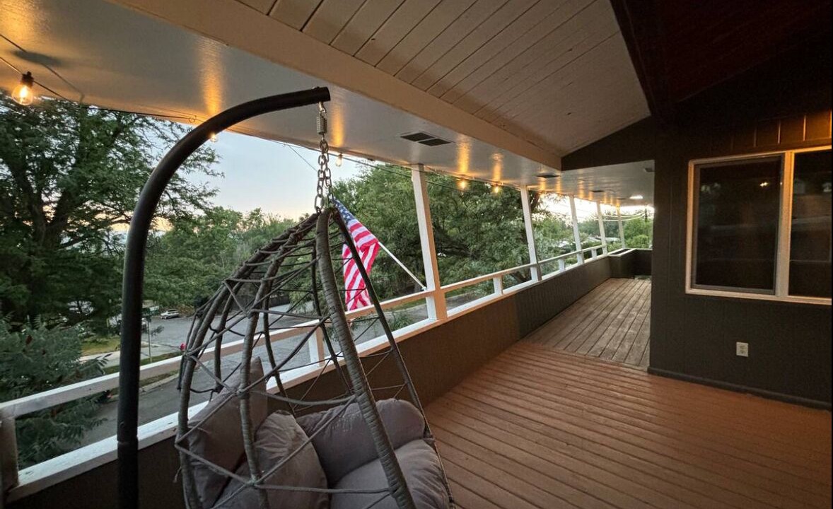 Photo of Patio Balcony in Rimrock
