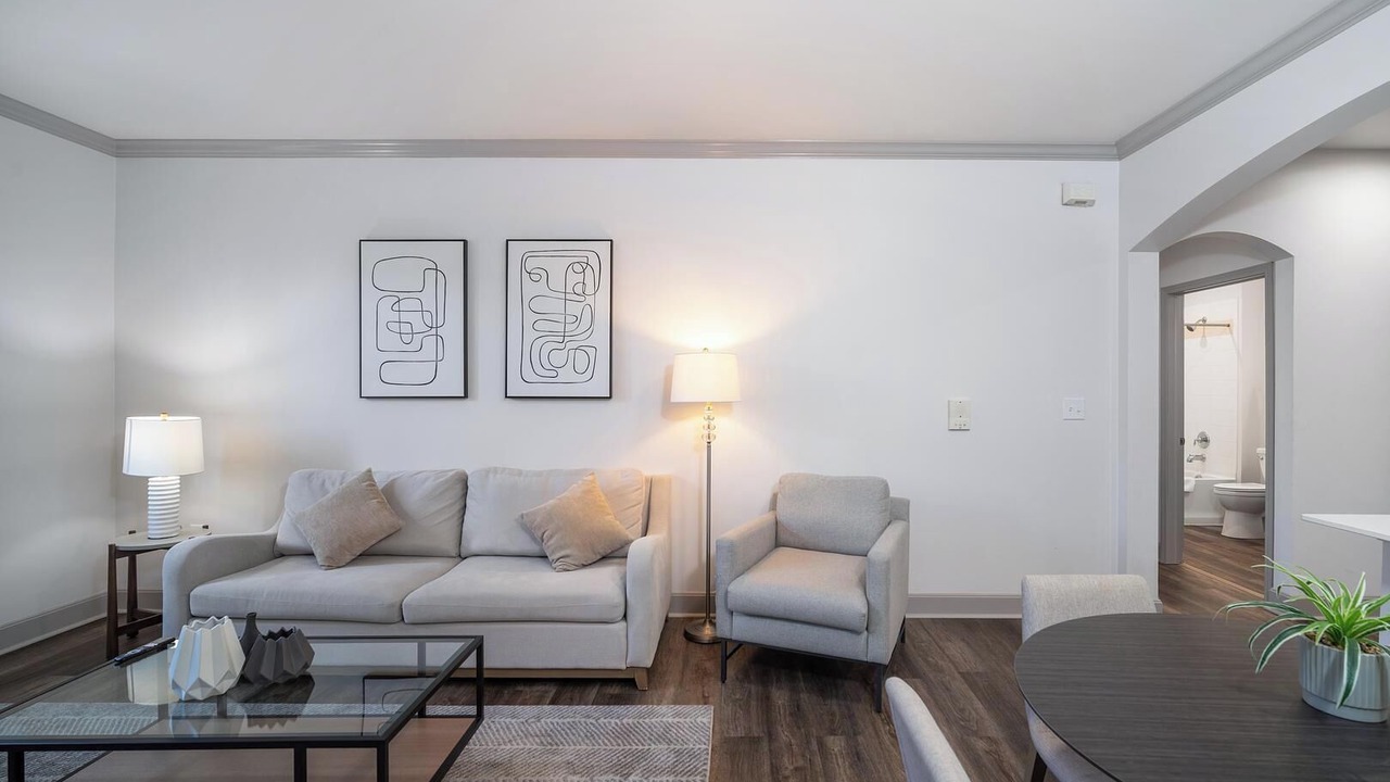 Photo of Livingroom in Corryville