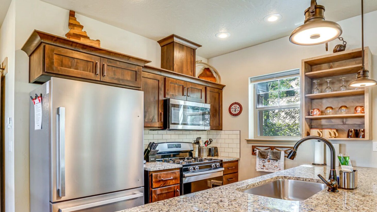 Photo of Kitchen in Tamarack Resort