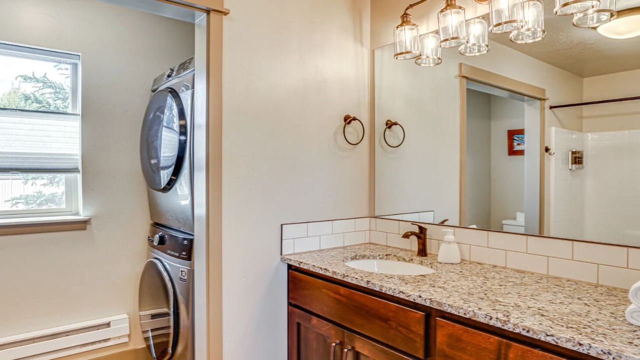 Photo of Bathroom in Tamarack Resort