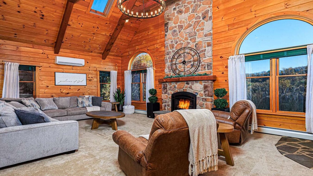 Photo of Livingroom in Mount Pleasant Mills