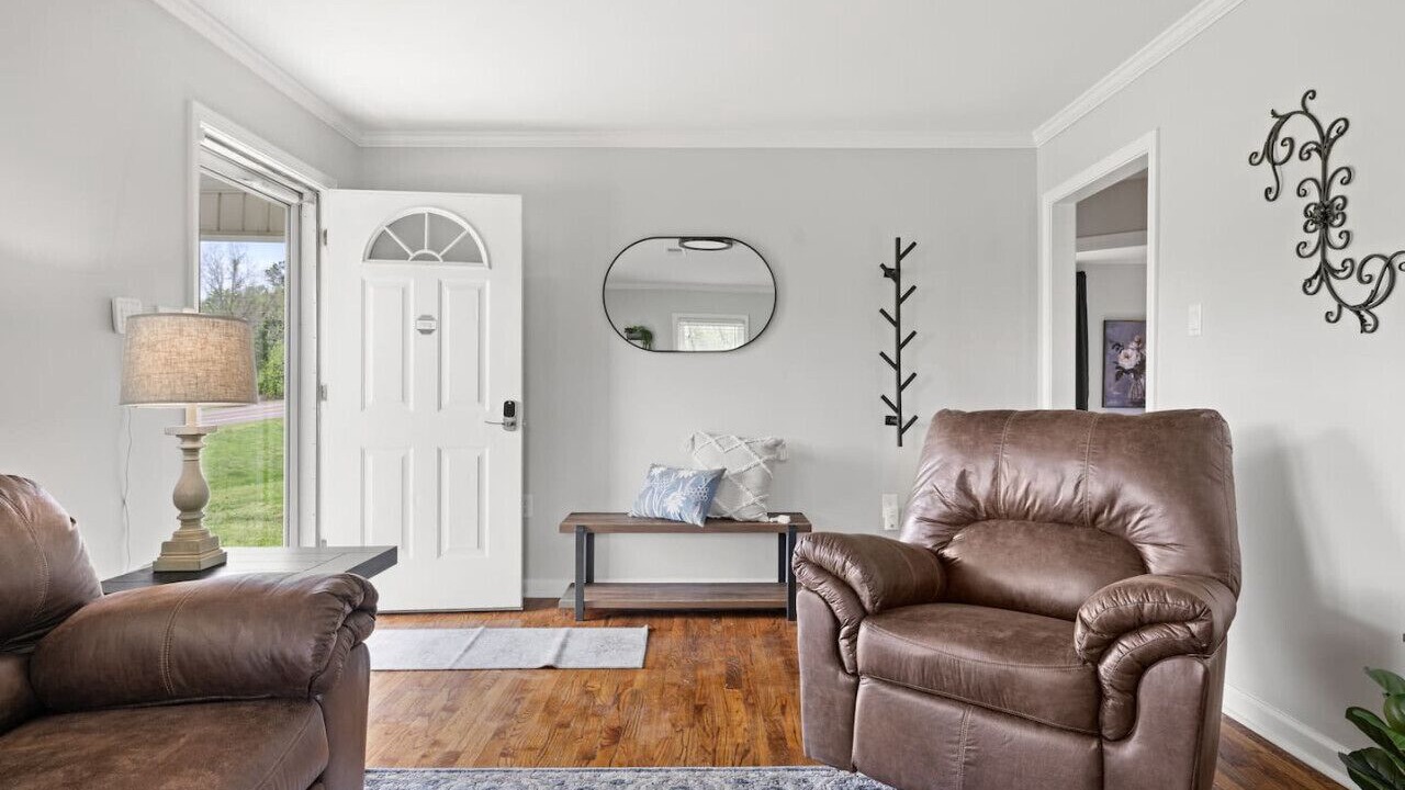 Photo of Livingroom in Covington