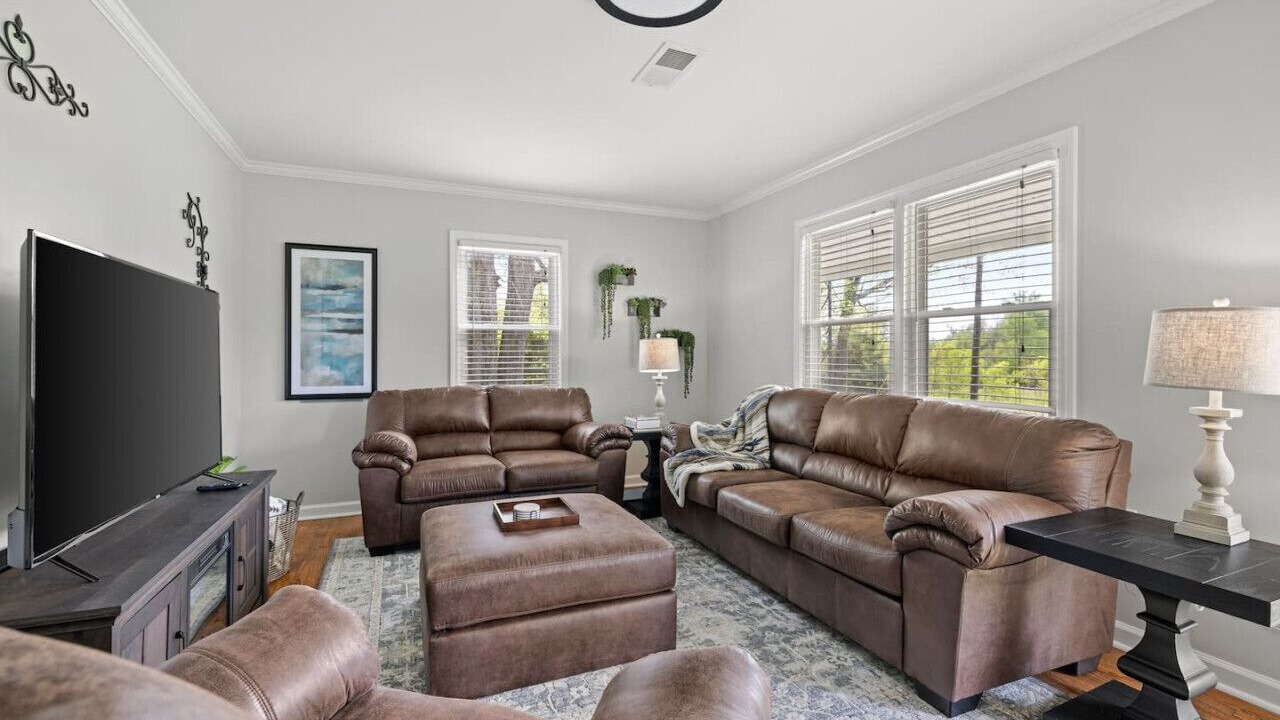 Photo of Livingroom in Covington
