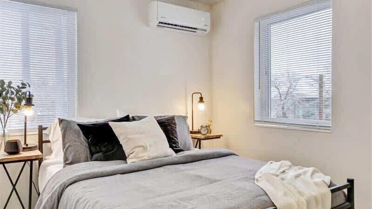 Photo of Bedroom in Bountiful