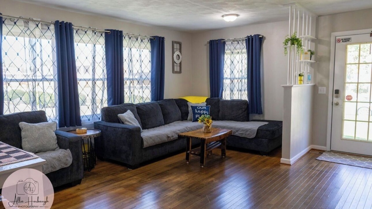 Photo of Livingroom in Corydon