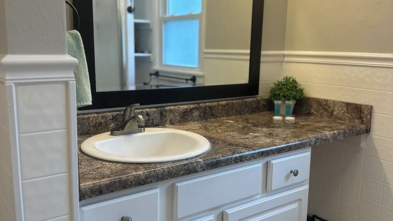 Photo of Bathroom in Corydon