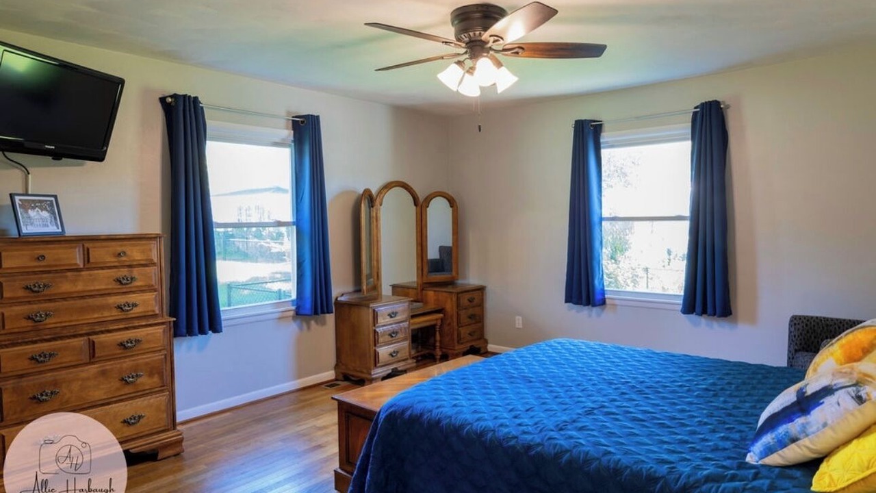 Photo of Bedroom in Corydon