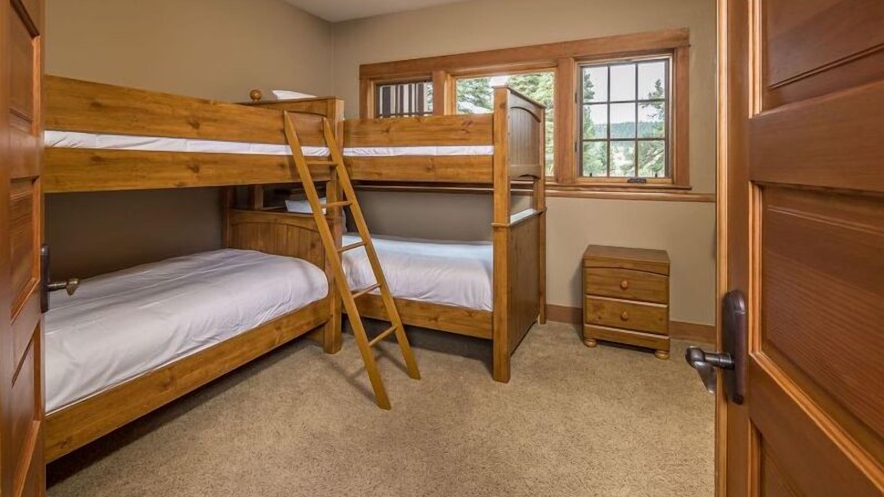 Photo of Bedroom in Gallatin Gateway