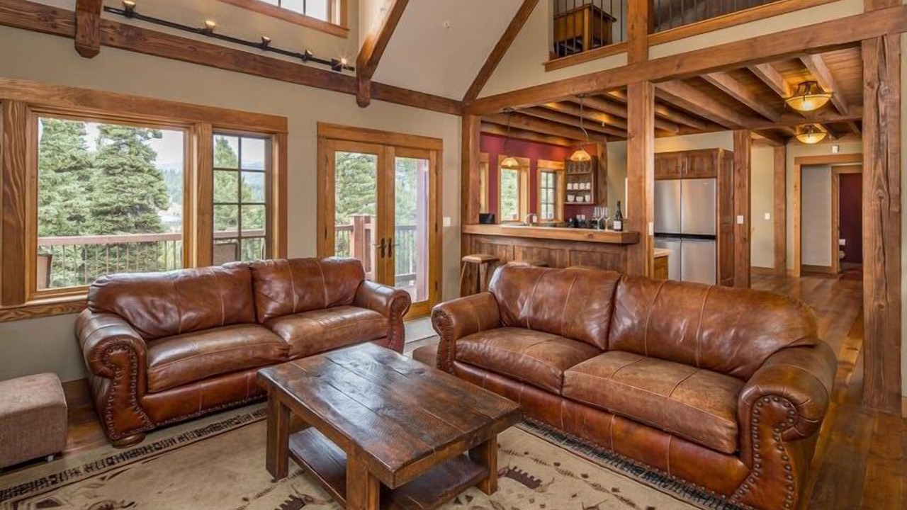 Photo of Livingroom in Gallatin Gateway