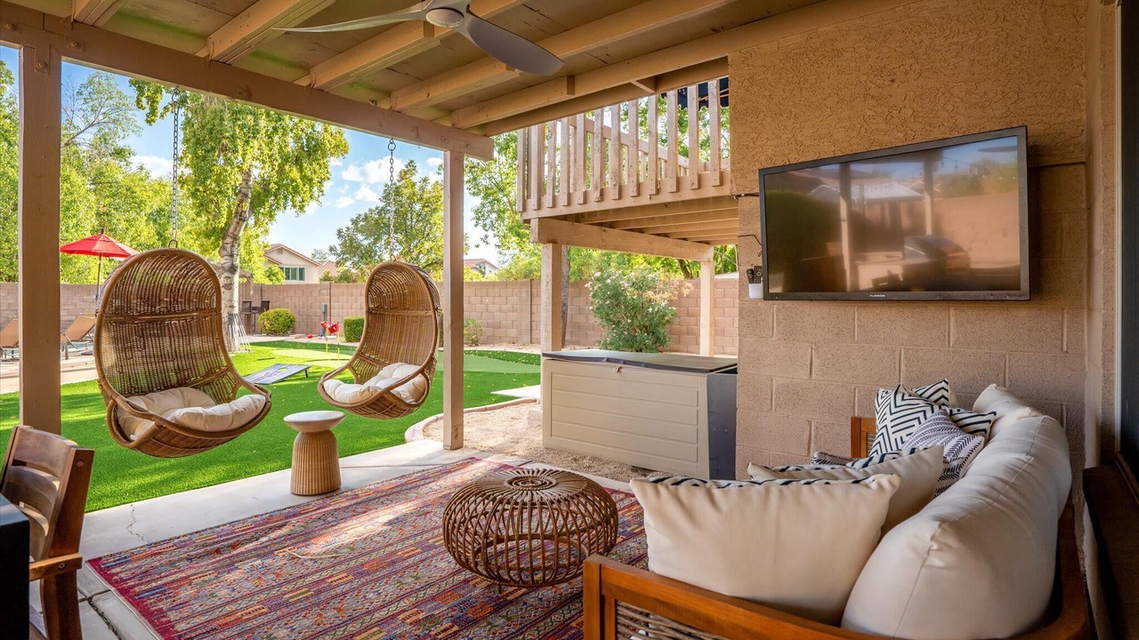Photo of Outdoor in Oakhollow