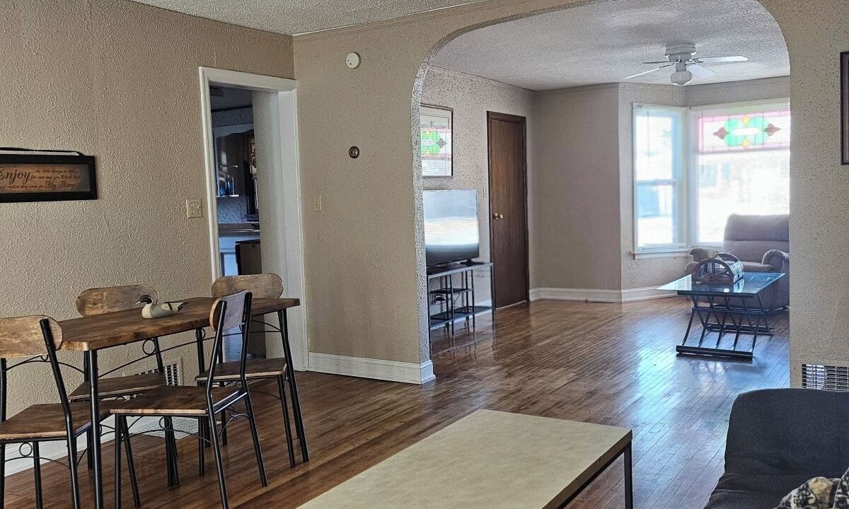 Photo of Livingroom in Harvey