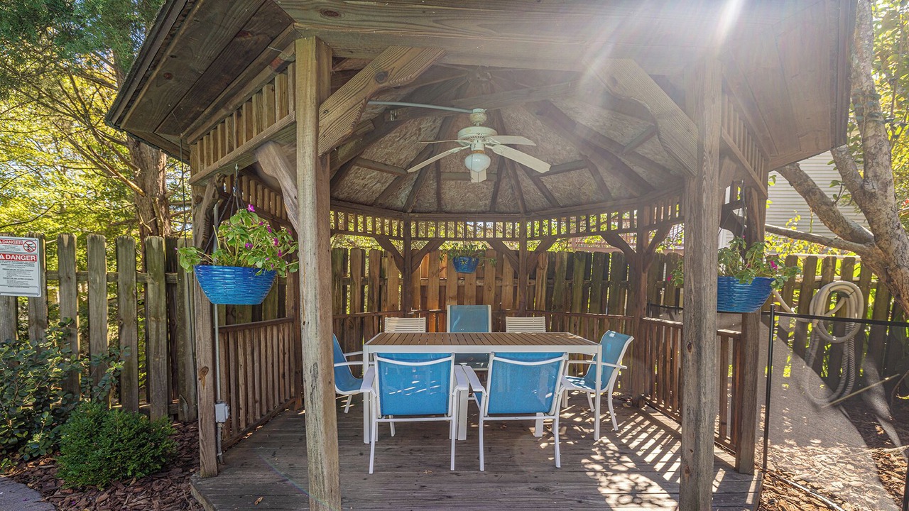 Photo of Outdoor in McAlpine