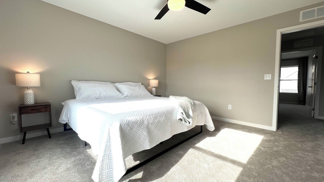 Photo of Bedroom in Cedar Falls