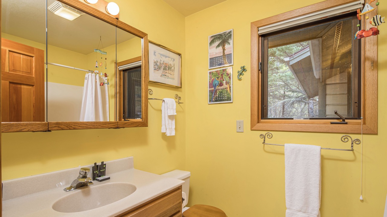 Photo of Bathroom in Gallatin Gateway