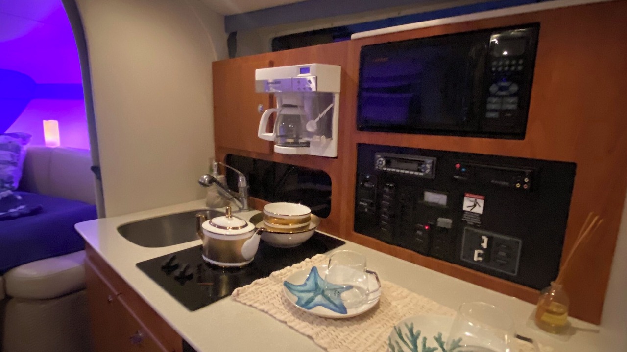 Photo of Kitchen in Marina Peninsula