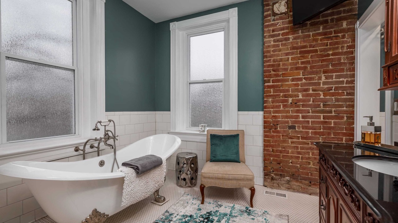 Photo of Bathroom in Highlands