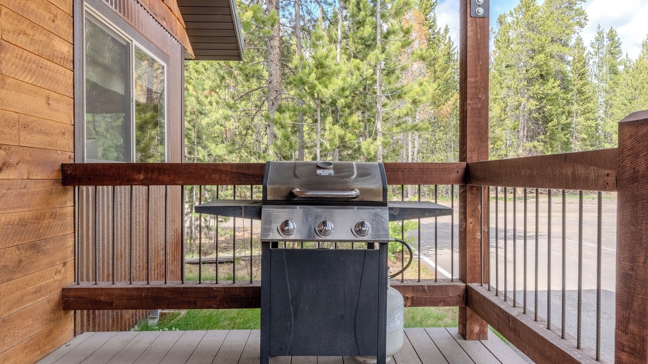 Photo of Patio Balcony in West Yellowstone