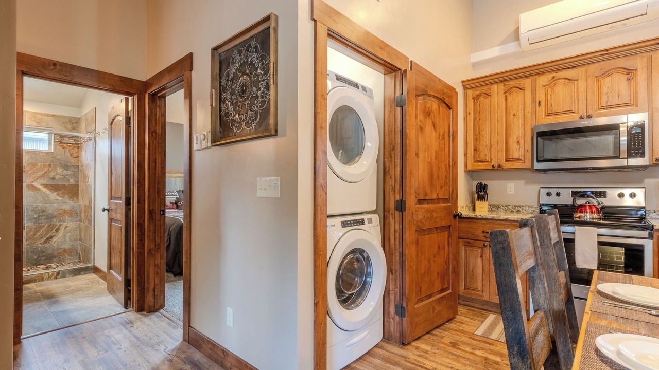 Photo of Kitchen in West Yellowstone