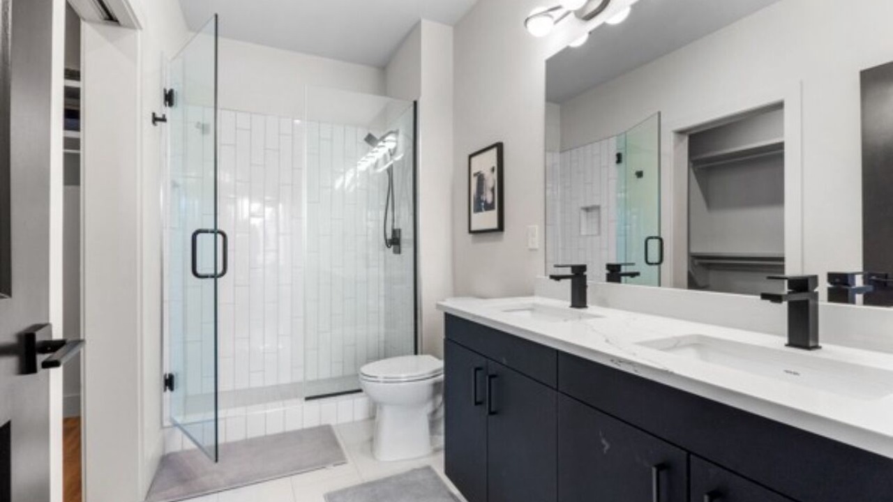 Photo of Bathroom in West End