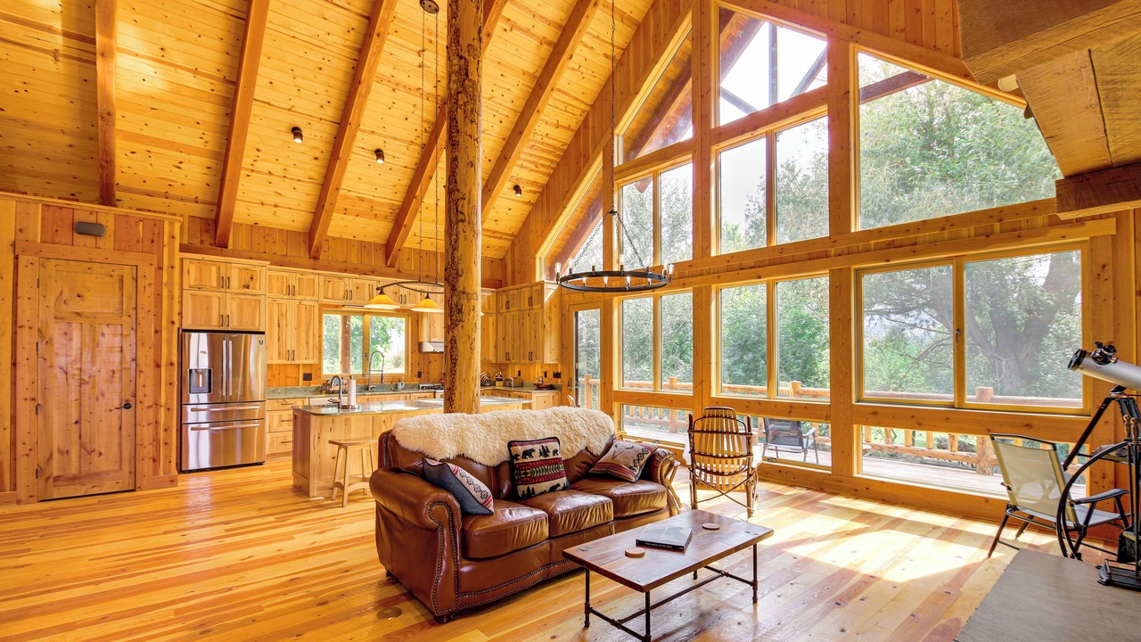 Photo of Livingroom in Arlee