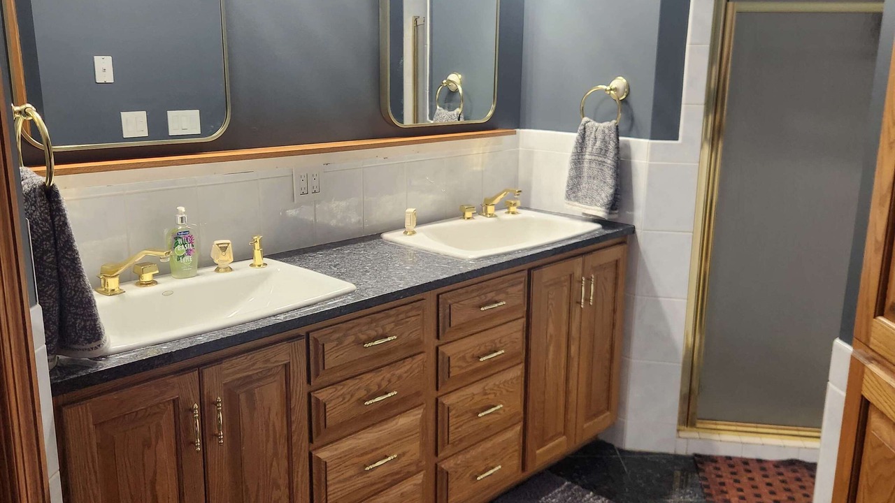 Photo of Bathroom in Big Stone City
