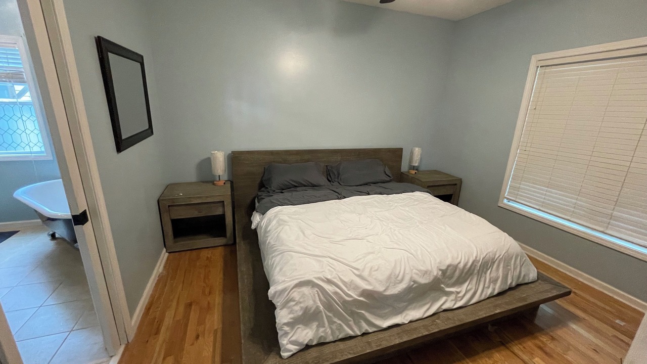 Photo of Bedroom in Southmont