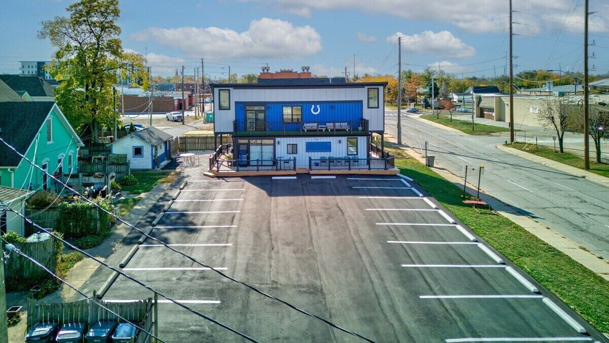 Photo of Outdoor in Babe Denny