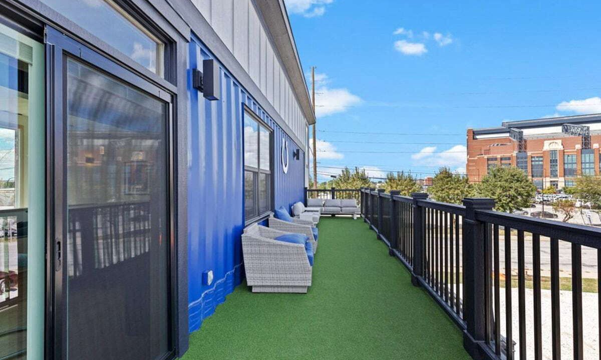 Photo of Outdoor in Babe Denny