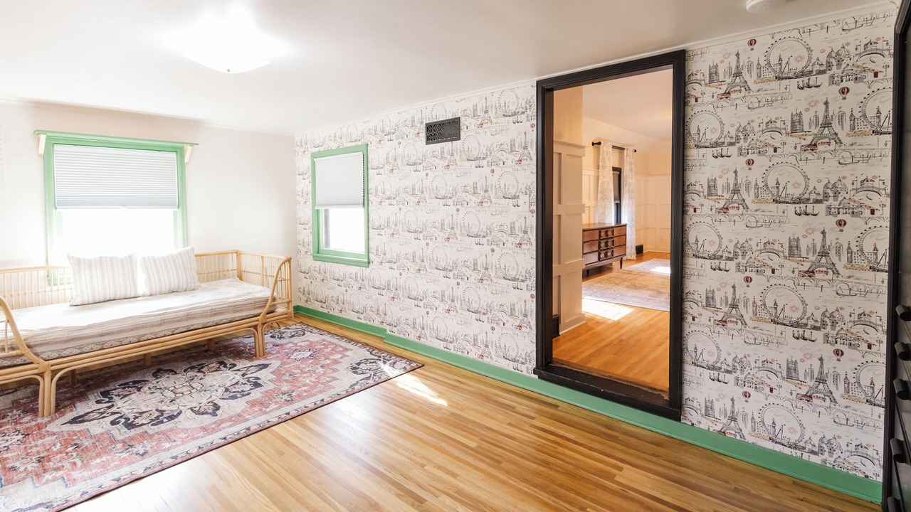 Photo of Bedroom in Ames