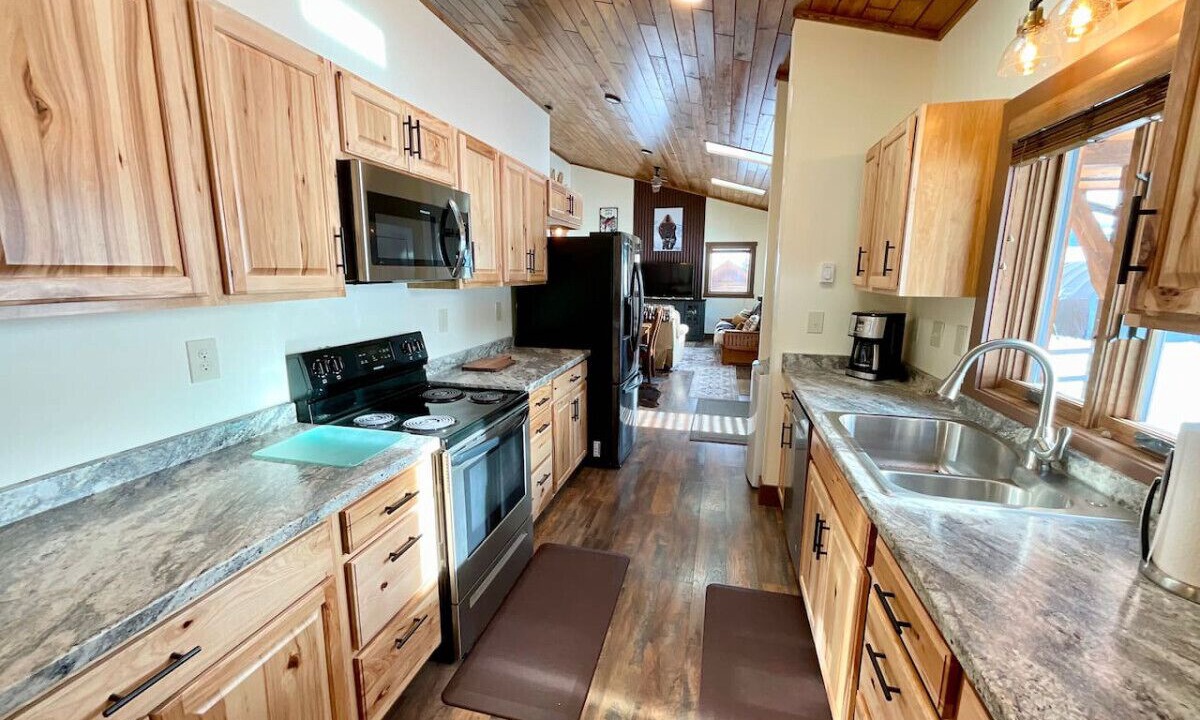 Photo of Kitchen in Gallatin Gateway