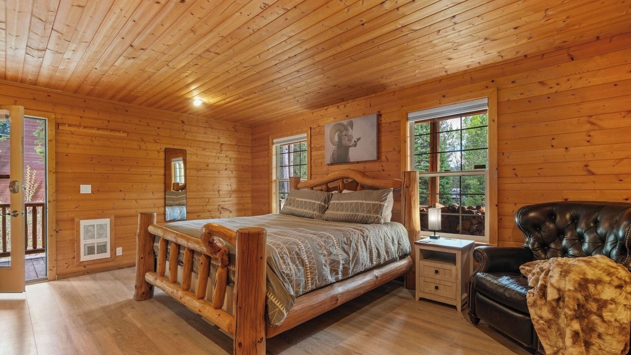 Photo of Bedroom in Alpine Northeast