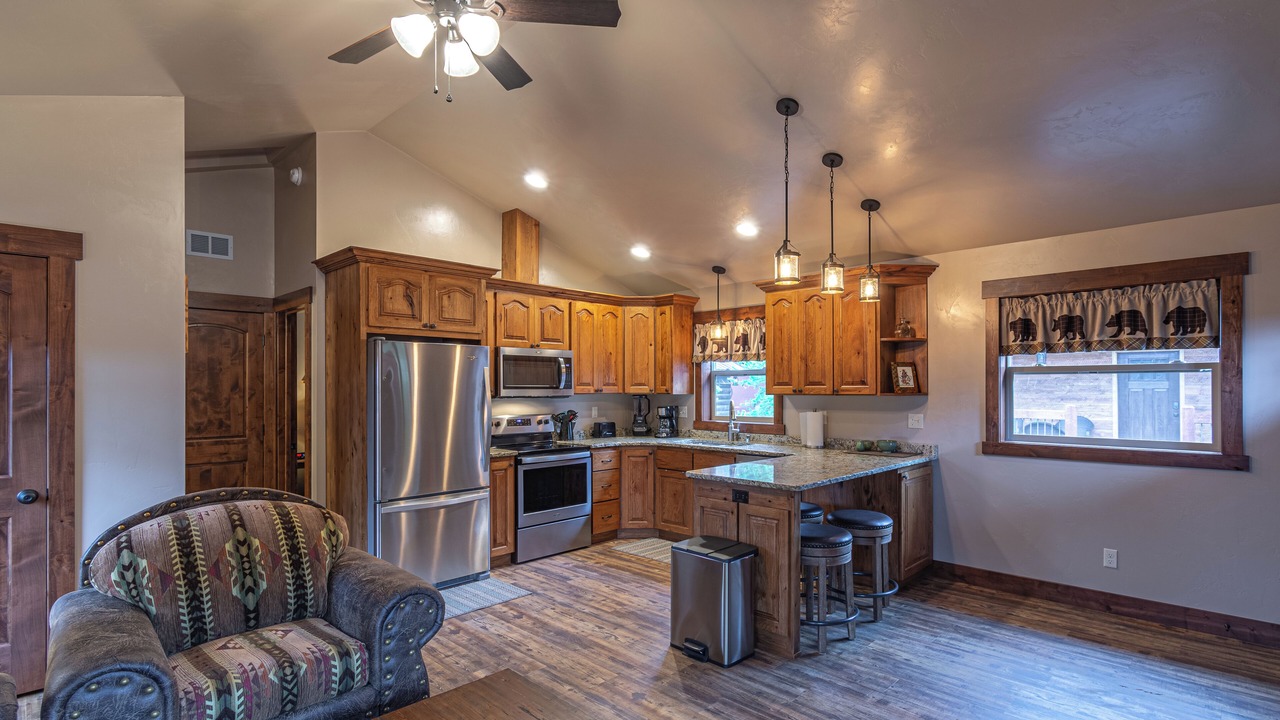 Photo of Kitchen in West Yellowstone