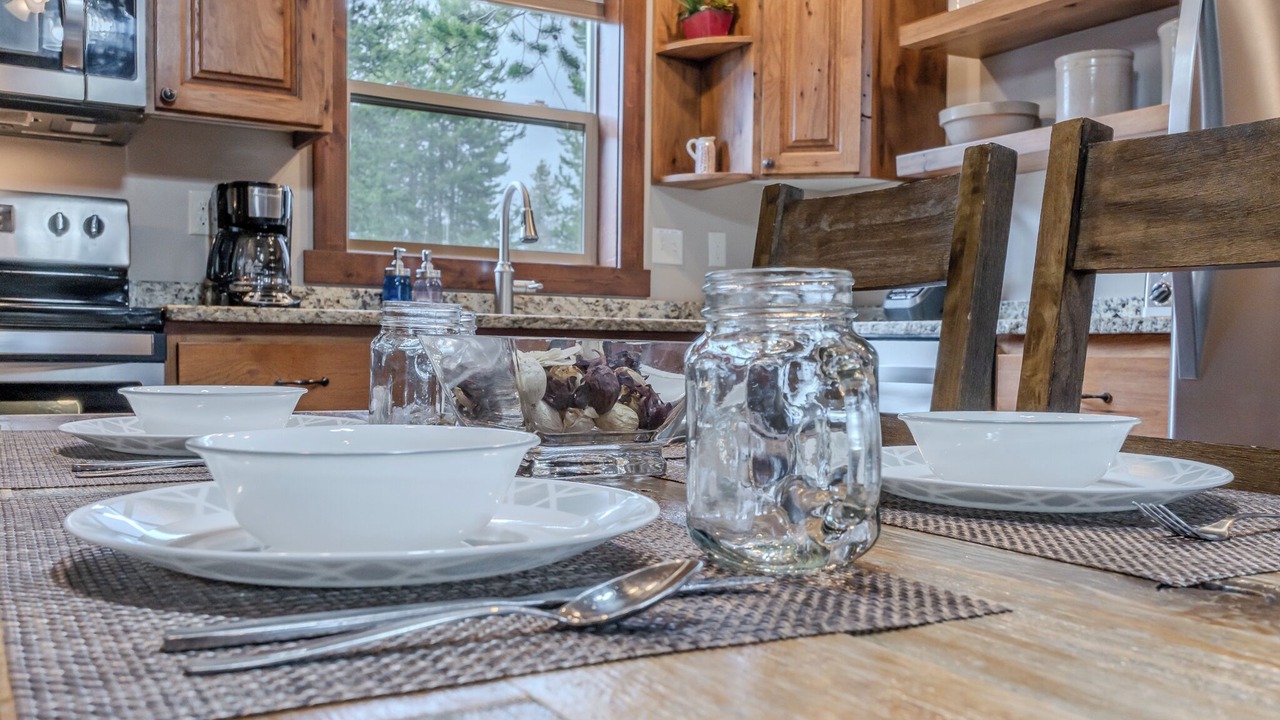 Photo of Kitchen in West Yellowstone