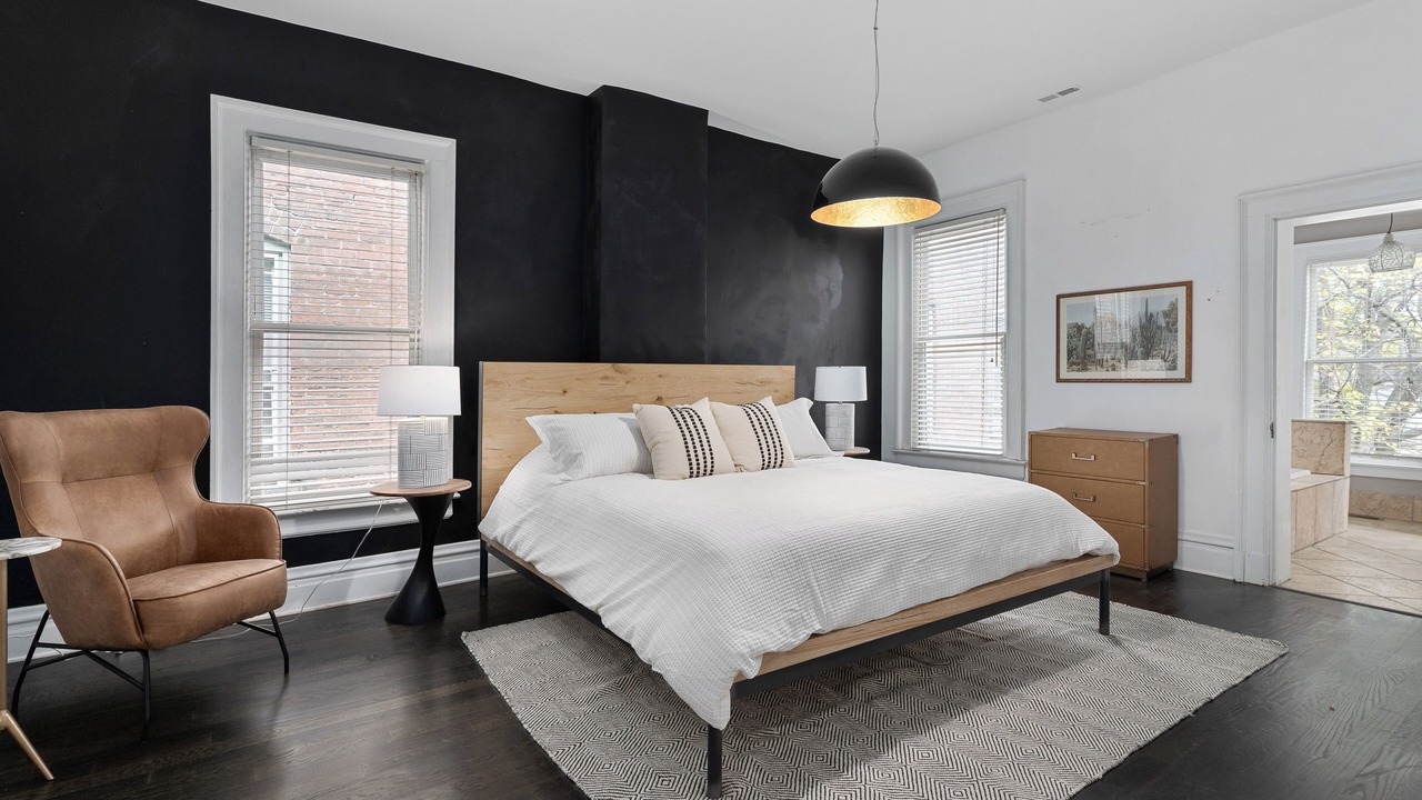 Photo of Bedroom in Victorian Village