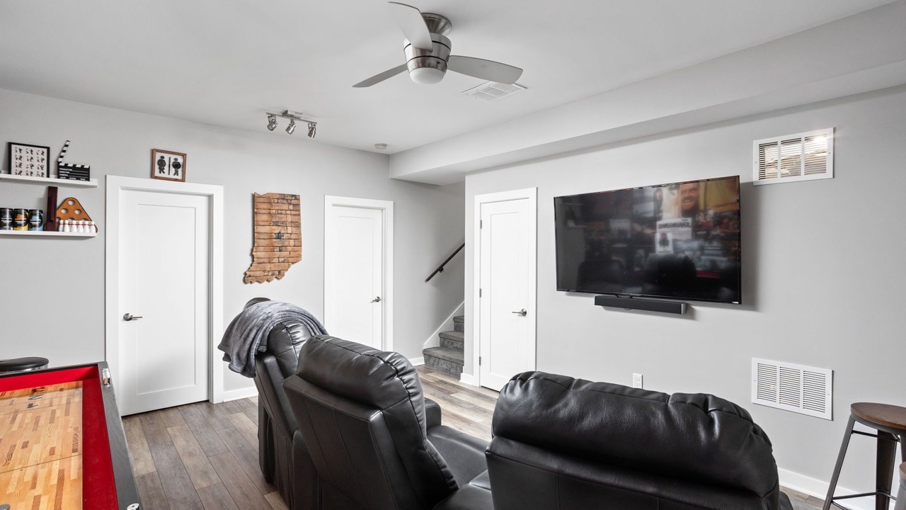 Photo of Livingroom in Near Northside