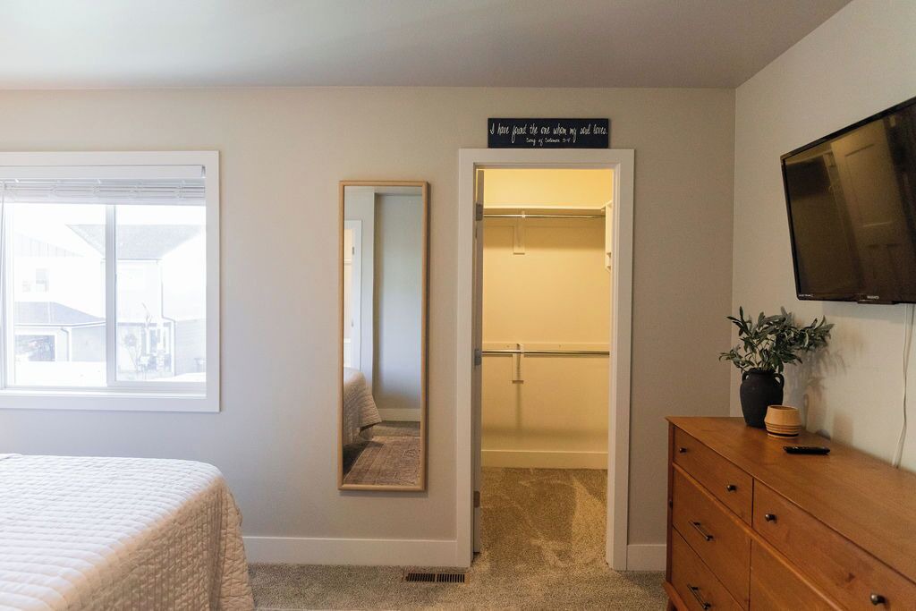 Photo of Bedroom in Billings