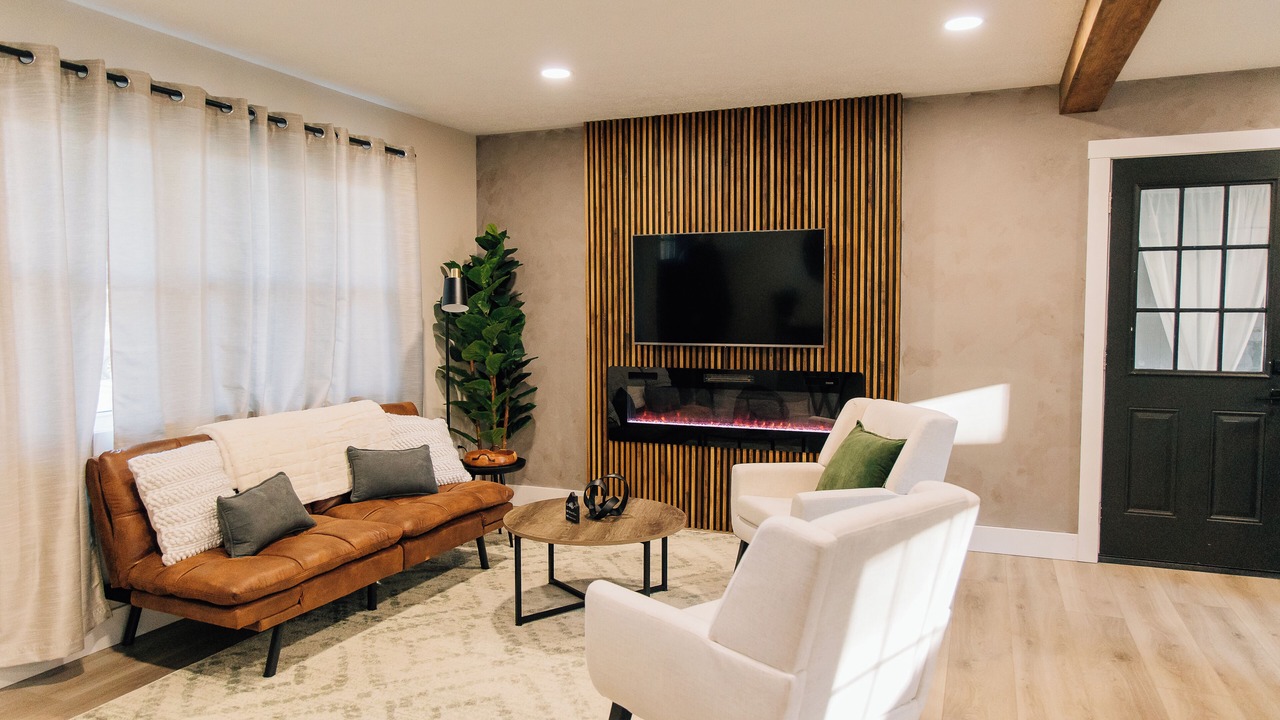 Photo of Livingroom in Sugarcreek