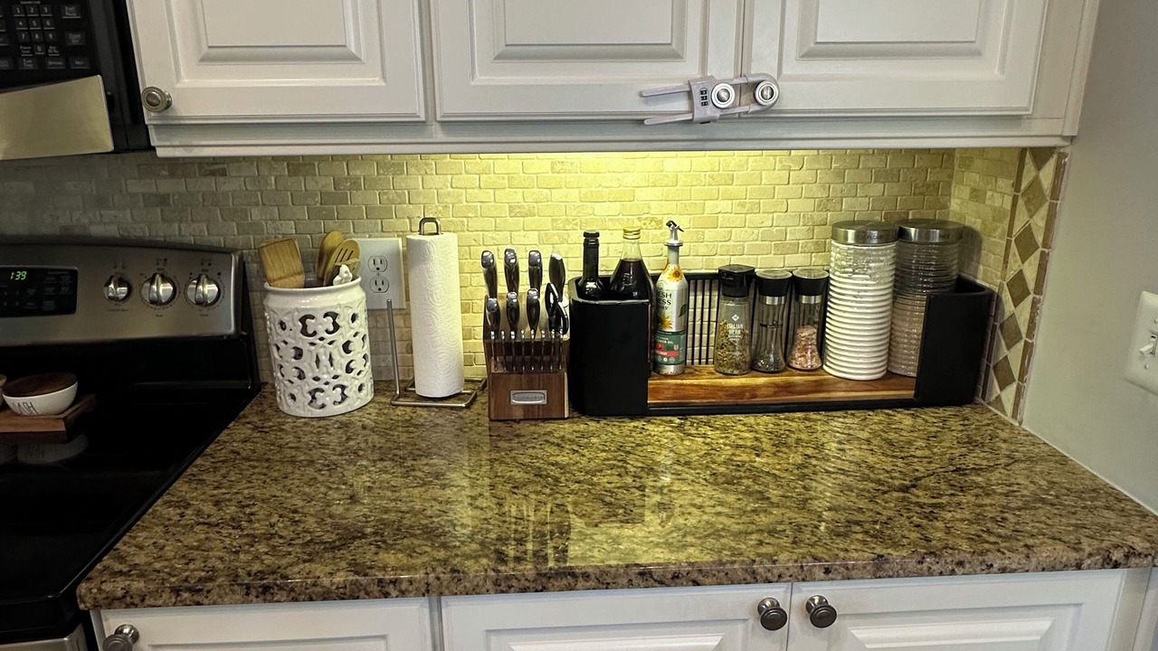 Photo of Kitchen in Samsula-Spruce Creek