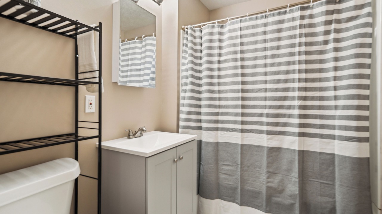 Photo of Bathroom in Old Brooklyn