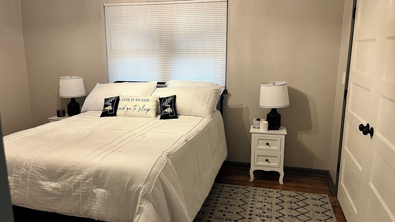 Photo of Bedroom in Wheeler